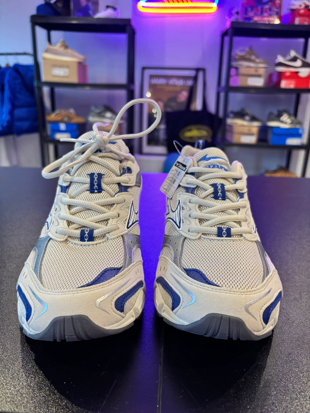 MIZUNO MXR WHITE BLUE