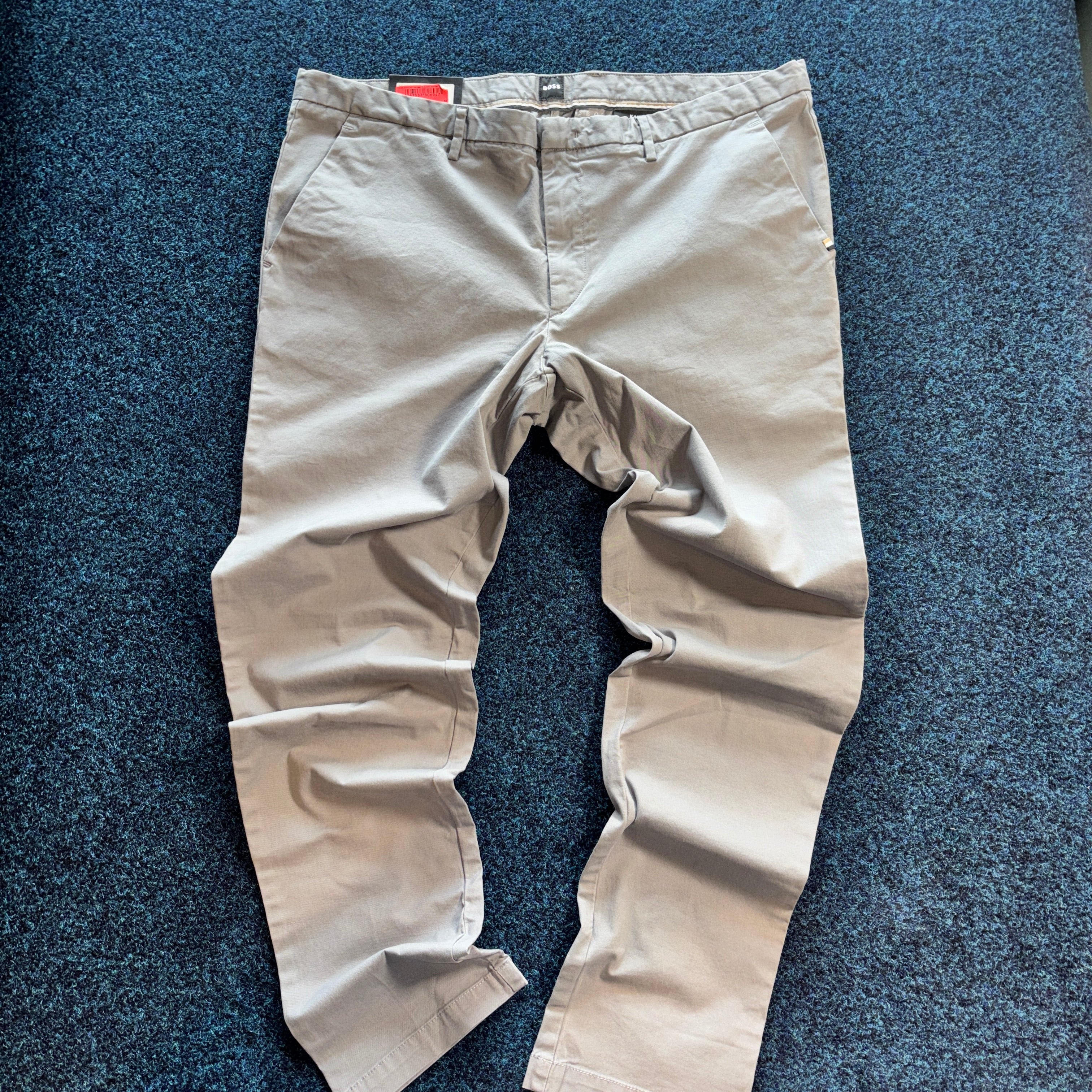 BOSS SLIM FIT CHINO GREY