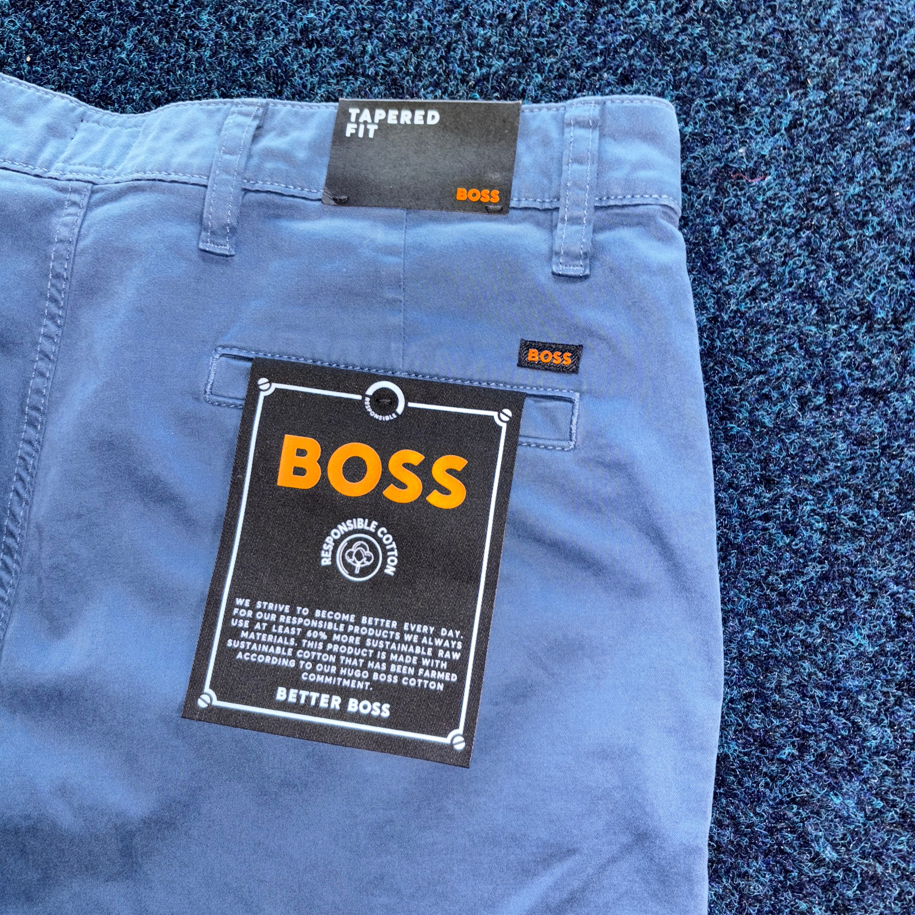 BOSS TAPERED FIT CHINO BLUE