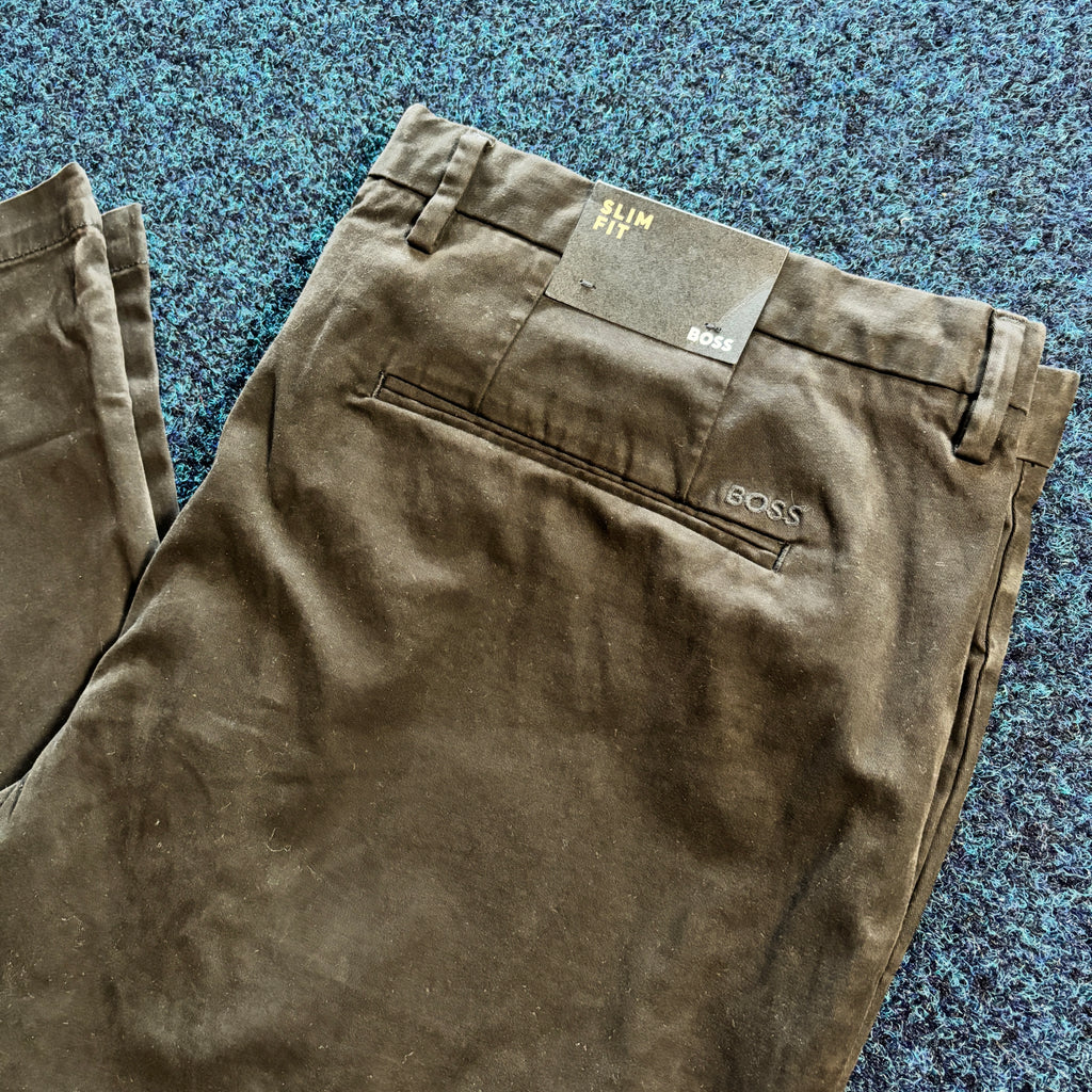 BOSS SLIM FIT CHINO BLACK