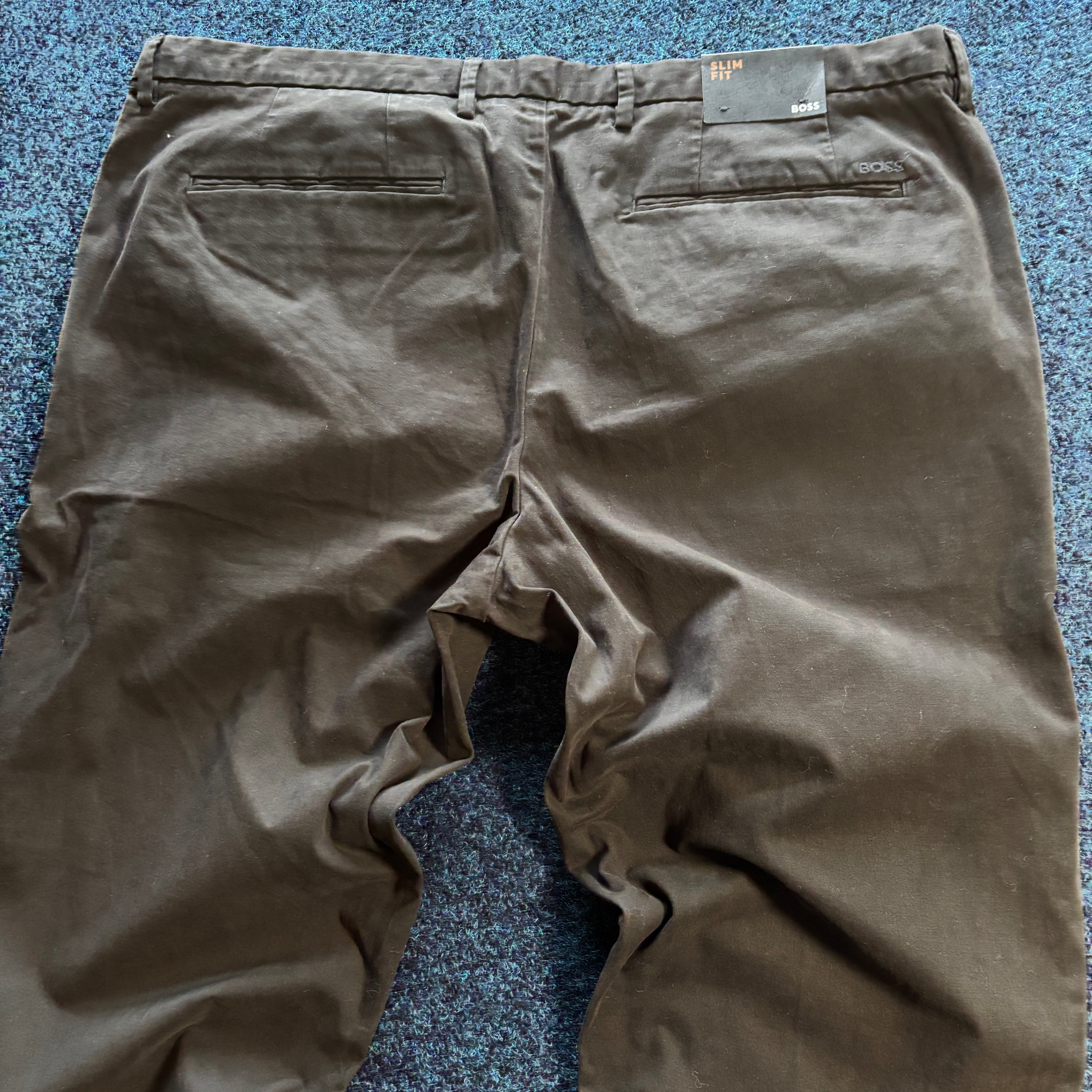 BOSS SLIM FIT CHINO BLACK