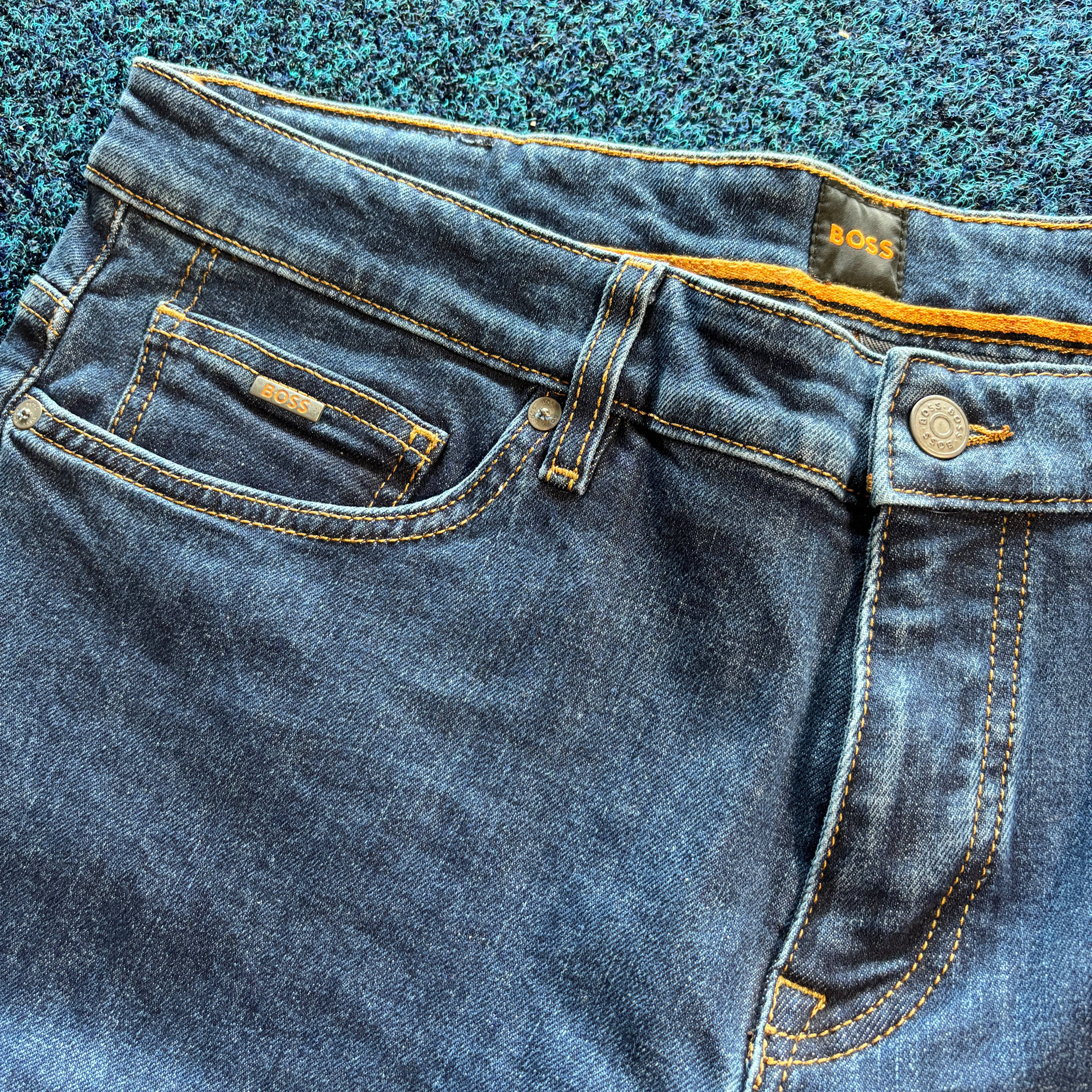 BOSS SLIM FIT DENIMS