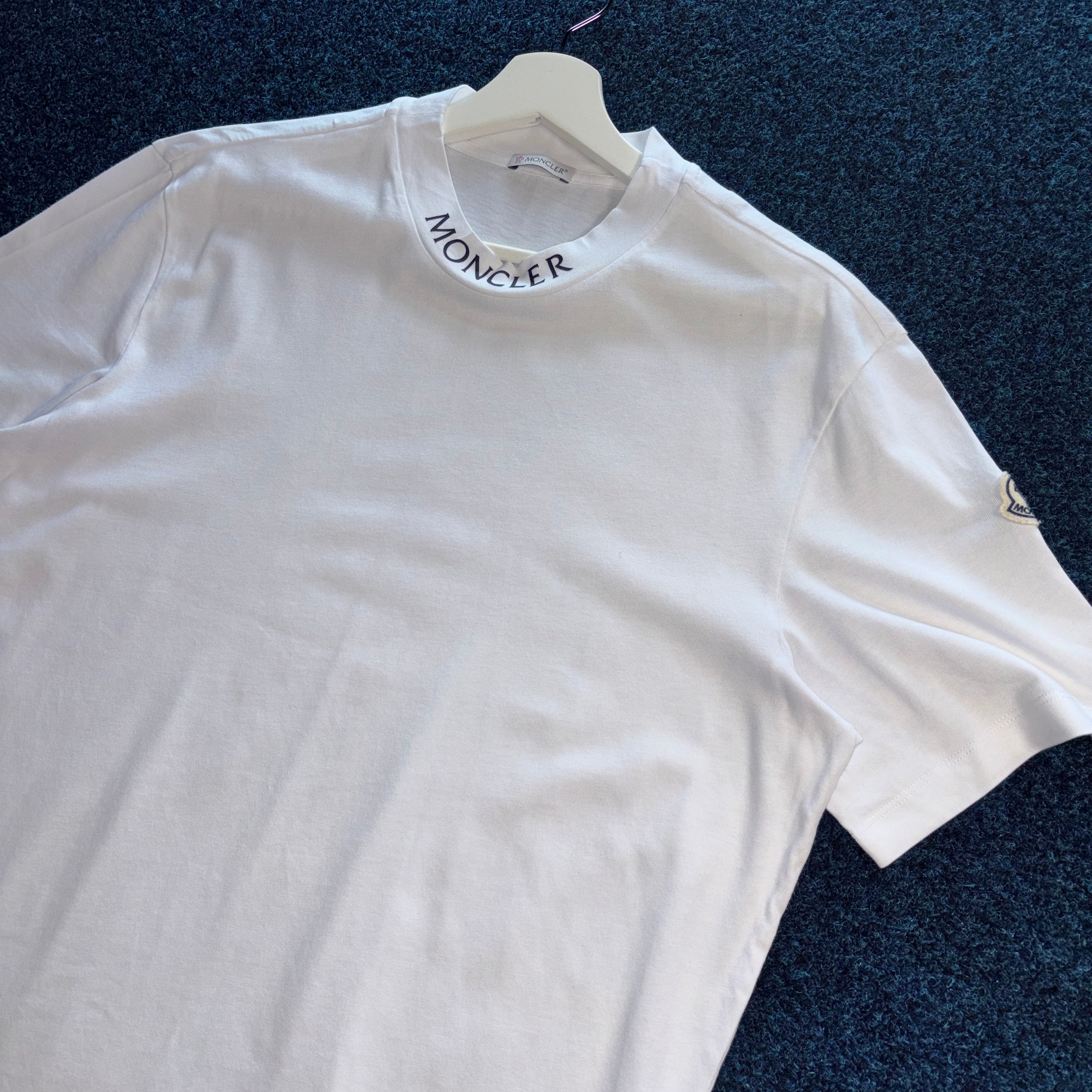 MONC SPELLOUT T SHIRT WHITE