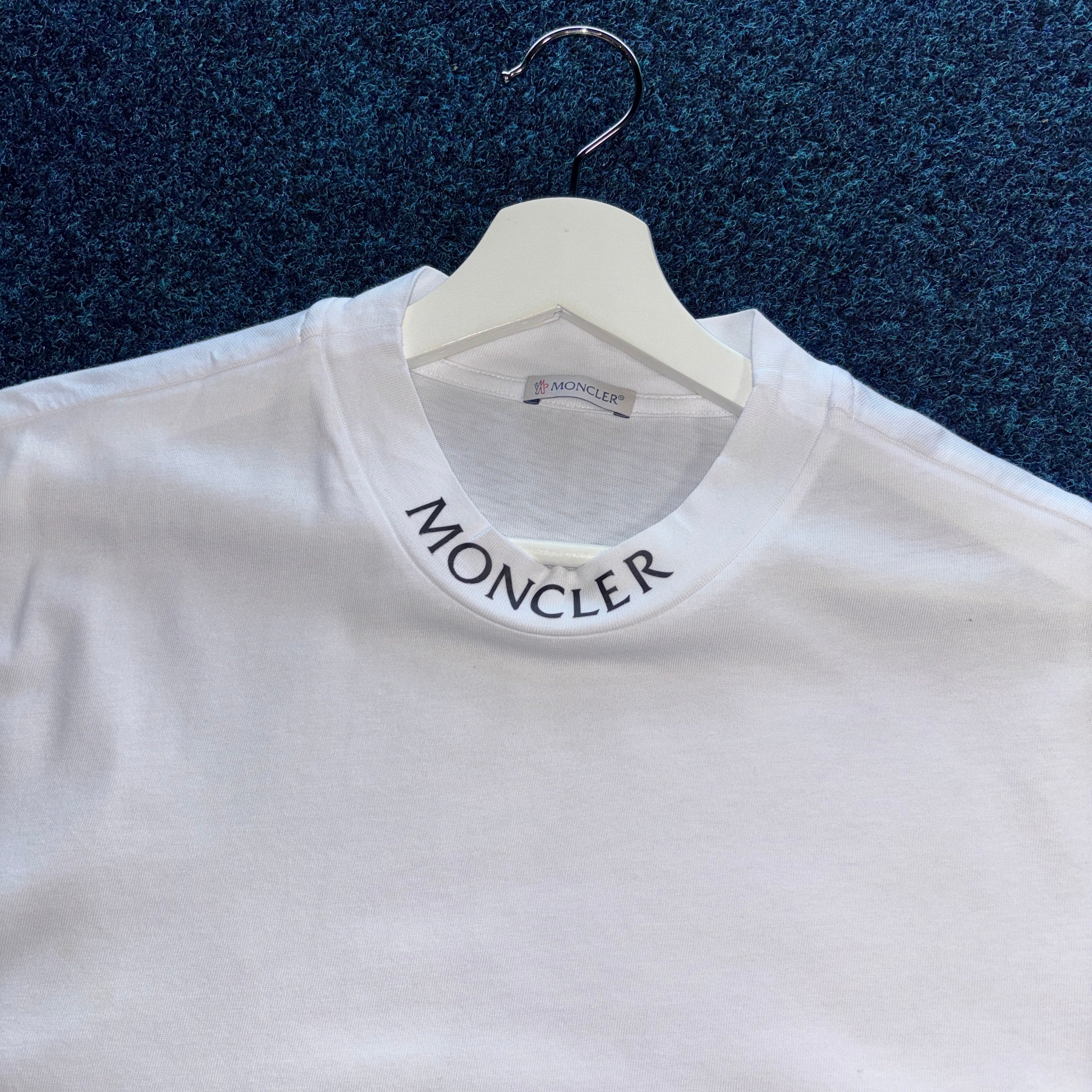 MONC SPELLOUT T SHIRT WHITE