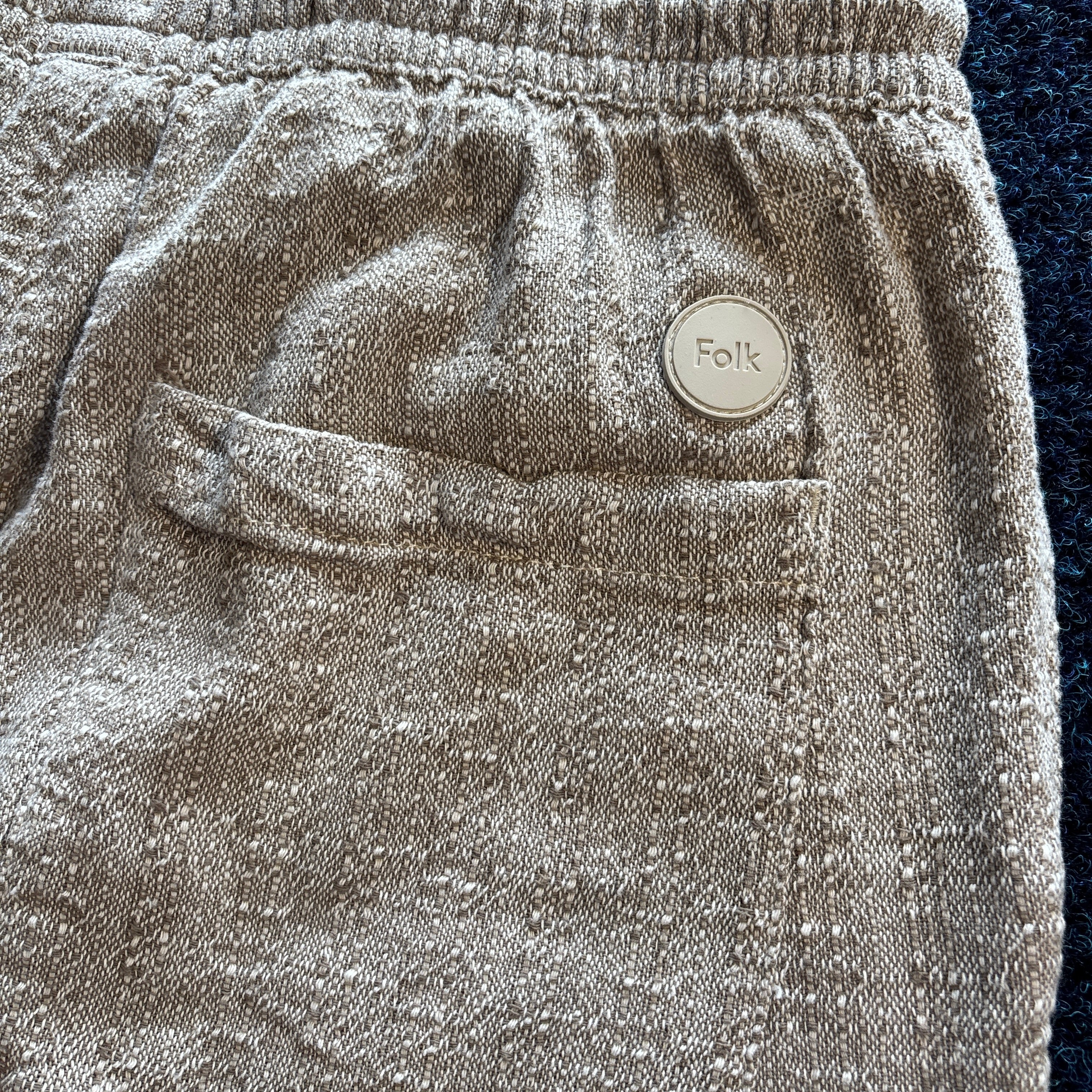 FOLK CASUAL SHORTS BEIGE