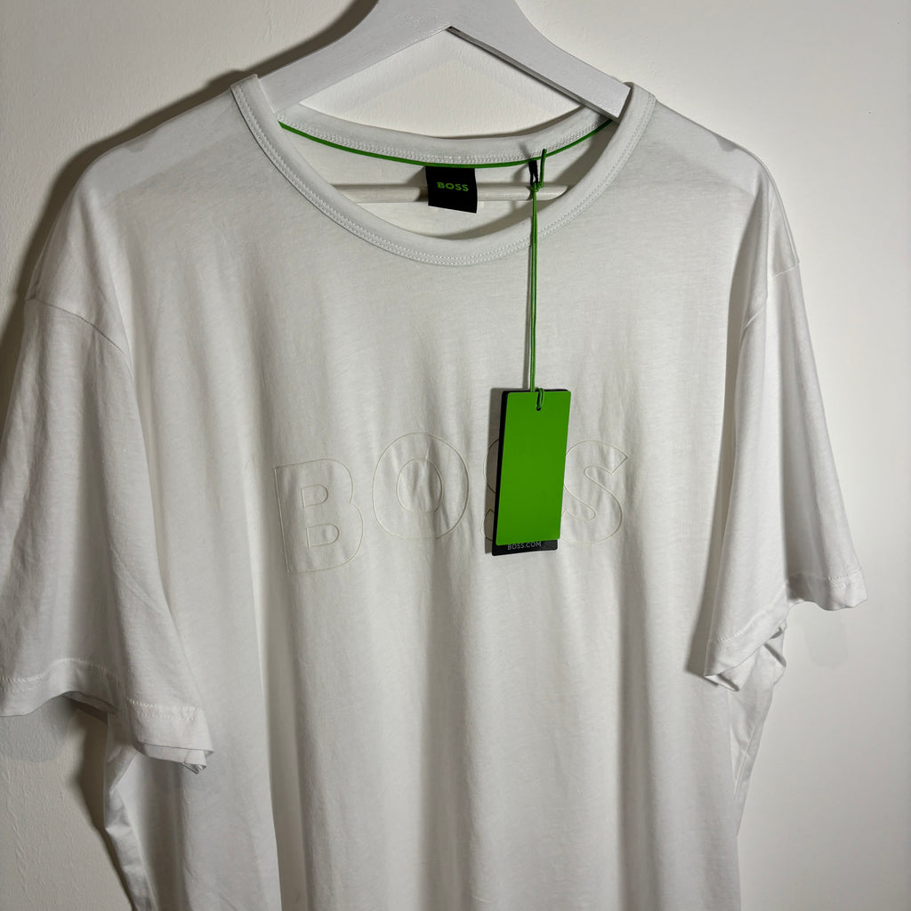 BOSS SPELLOUT TEE IN WHITE