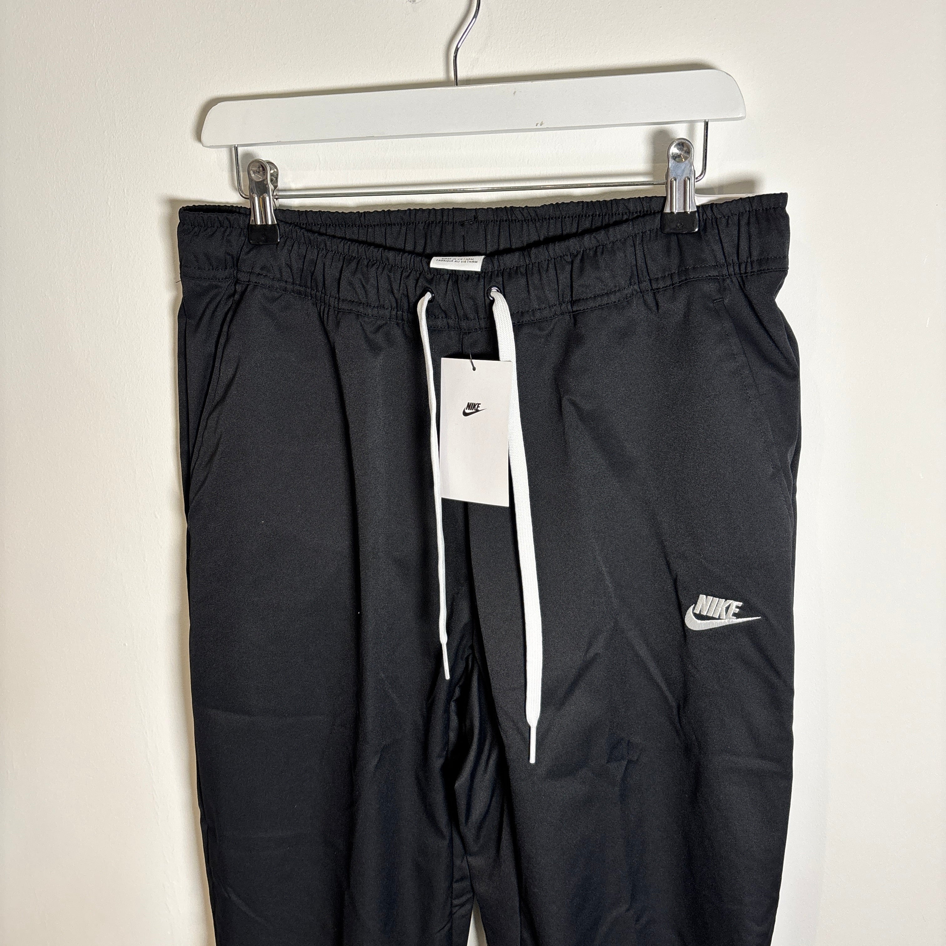 NIKE CASUAL BOTTOMS BLACK