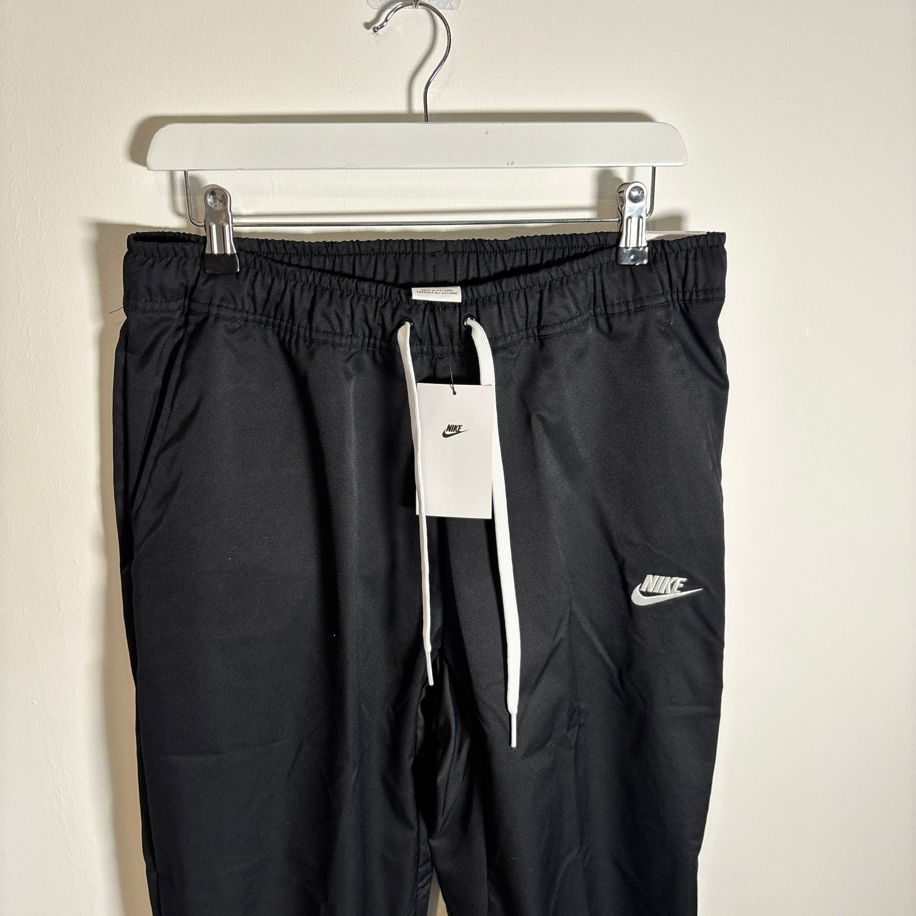 NIKE CASUAL BOTTOMS BLACK